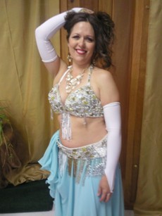 Zafira belly dance